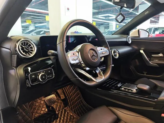 Mercedes-Benz A-Class 2022 Reforma A 200 L Edición de moda de coche deportivo interior foto 11