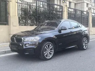BMW X6 2018 xDrive35i M Modèle de luxe sportif