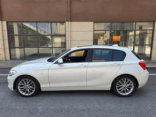 BMW 1 Series (Imported) 2016 120i Leading Type interior photo 9 BMW 1 Series (Imported) 2016 120i Leading Type interior photo 9