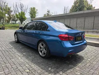 BMW 3 Series 2017 320Li M Deporte interior foto 9