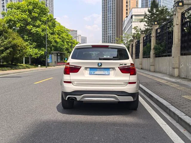BMW X3 2014 xDrive20i X Design Suit interior photo 13