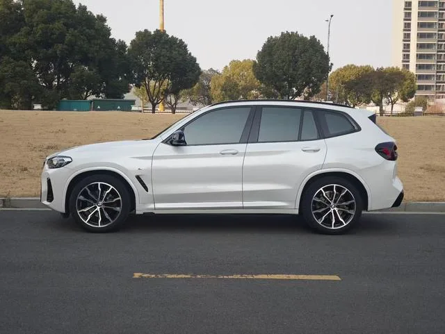 BMW X3 2022 xDrive30i Leading Type M Obsidian Night Suit exterior photo 3 BMW X3 2022 xDrive30i Leading Type M Obsidian Night Suit exterior photo 3