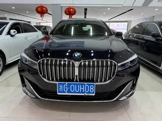 BMW 7 Series 2019 Модификация 740Li xDrive Административный тип Роскошный набор экстерьер фото 2