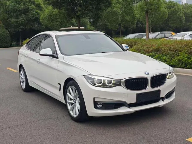 BMW 3 Series GT 2018 320i Модный тип экстерьер фото 2