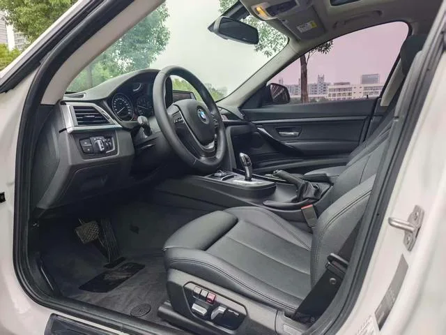 BMW 3 Series GT 2018 320i Модный тип экстерьер фото 3