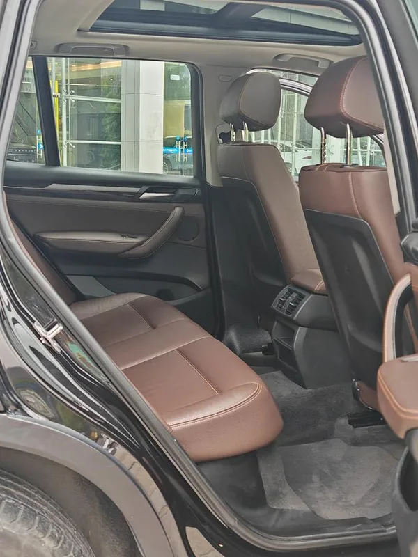 BMW X3 2016 xDrive20i M Deporte interior foto 10