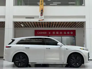 Li Auto L7 2023 Pro Edición exterior foto 4