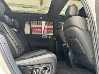 Li Auto L7 2023 Pro Edición interior foto 20