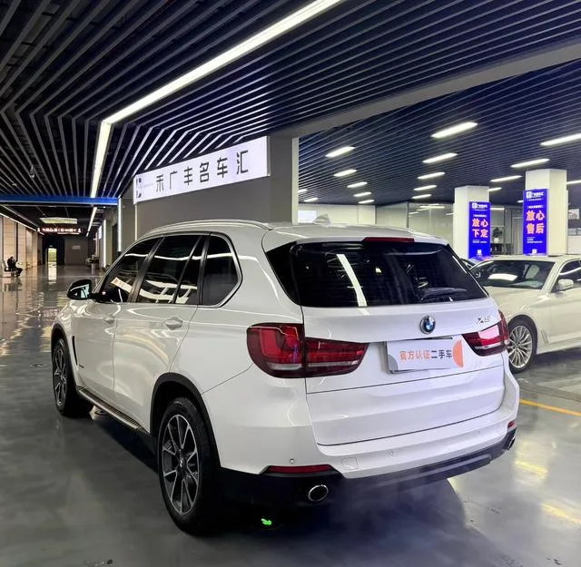 BMW X5 2014 xDrive35i Type de luxe intérieur photo 9