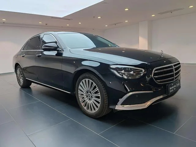 Mercedes-Benz E-Class 2022 E 300 L Luxury type Passenger car exterior photo 2 Mercedes-Benz E-Class 2022 E 300 L Luxury type Passenger car exterior photo 2