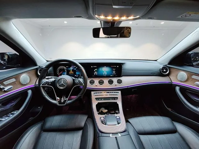 Mercedes-Benz E-Class 2022 E 300 L Luxury type Passenger car interior photo 12 Mercedes-Benz E-Class 2022 E 300 L Luxury type Passenger car interior photo 12