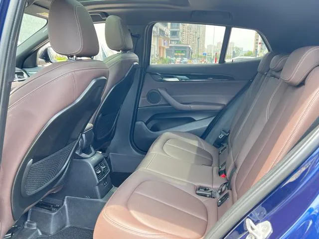 BMW X2 2020 sDrive25i Leading Type M Sports suit interior photo 14