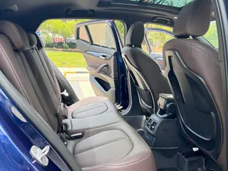 BMW X2 2020 sDrive25i Leading Type M Sports suit interior photo 16