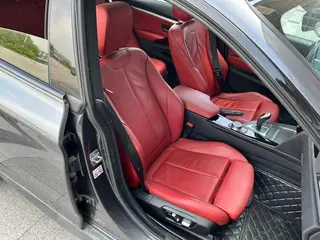 BMW 3 Series GT 2019 320i M Sports Obsidian Night Edition interior photo 19