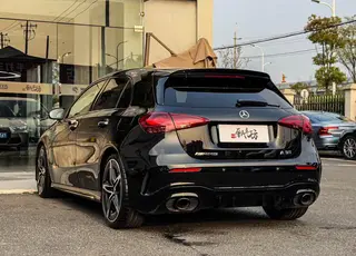 Mercedes-Benz Mercedes-AMG A-Class 2025 AMG A 35 4MATIC exterior photo 7