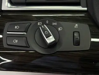 BMW 5 Series GT 2014 528i Leading Type interior photo 19 BMW 5 Series GT 2014 528i Leading Type interior photo 19