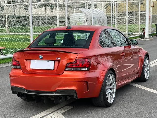 BMW 1 Series M 2011 1M Coupe exterior photo 6