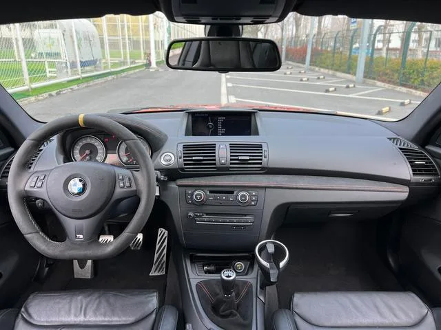 BMW 1 Series M 2011 1M Coupe interior photo 15