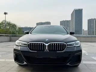 BMW 5 Series 2021 525Li M Sports suit exterior photo 2 BMW 5 Series 2021 525Li M Sports suit exterior photo 2