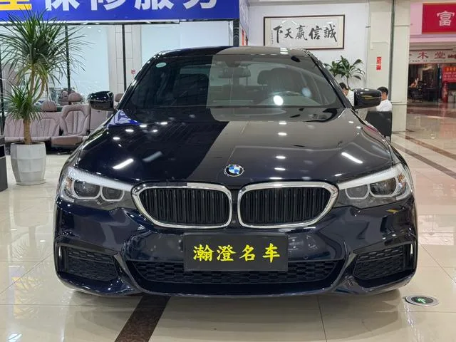 BMW 5 Series 2020 525Li M Спортивный костюм экстерьер фото 2