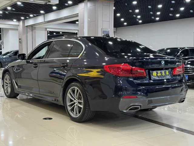 BMW 5 Series 2020 525Li M Спортивный костюм экстерьер фото 4