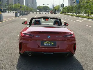 BMW Z4 2019 sDrive 25i M Sports suit interior photo 7