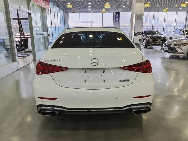Mercedes-Benz C-Class 2024 Three changes C 260 L Sports version exterior photo 4 Mercedes-Benz C-Class 2024 Three changes C 260 L Sports version exterior photo 4