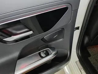 Mercedes-Benz C-Class 2024 Three changes C 260 L Sports version interior photo 10 Mercedes-Benz C-Class 2024 Three changes C 260 L Sports version interior photo 10