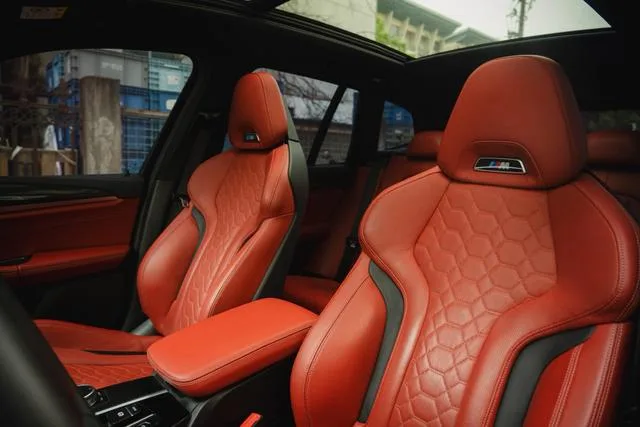 BMW X3 M 2019 X3 M Thunder Edition interior photo 13 BMW X3 M 2019 X3 M Thunder Edition interior photo 13