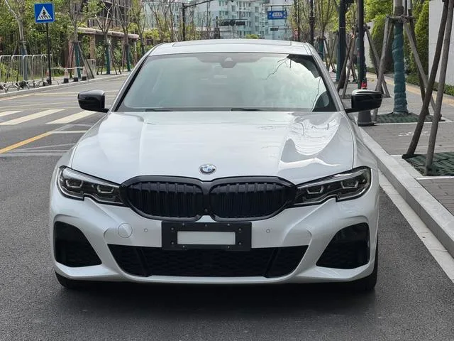 BMW 3 Series 2021 Restyling 325Li M Sports Night Suit exterior photo 2 BMW 3 Series 2021 Restyling 325Li M Sports Night Suit exterior photo 2