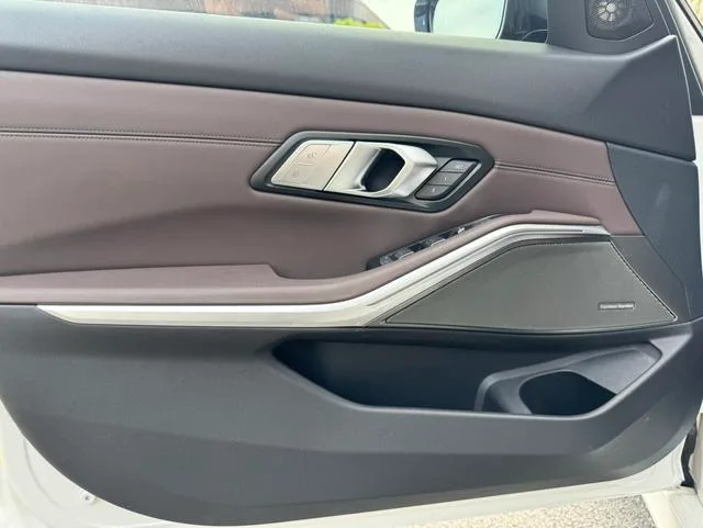BMW 3 Series 2021 Restyling 325Li M Sports Night Suit exterior photo 8 BMW 3 Series 2021 Restyling 325Li M Sports Night Suit exterior photo 8