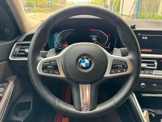 BMW 3 Series 2021 Restyling 325Li M Sports Night Suit interior photo 14 BMW 3 Series 2021 Restyling 325Li M Sports Night Suit interior photo 14