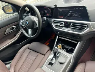 BMW 3 Series 2021 Restyling 325Li M Sports Night Suit interior photo 15 BMW 3 Series 2021 Restyling 325Li M Sports Night Suit interior photo 15