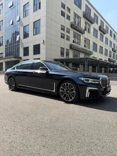 BMW 7 Series 2021 740Li Type de luxe M Ensemble de sport extérieur photo 2 BMW 7 Series 2021 740Li Type de luxe M Ensemble de sport extérieur photo 2