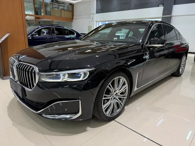 BMW 7 Series 2021 740Li xDrive Type administratif Ensemble de luxe extérieur photo 1 BMW 7 Series 2021 740Li xDrive Type administratif Ensemble de luxe extérieur photo 1