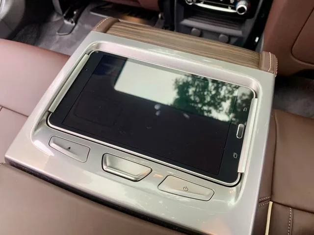 BMW 5 Series 2019 Restyling 530Li Premium Class Luxury Set interior photo 17