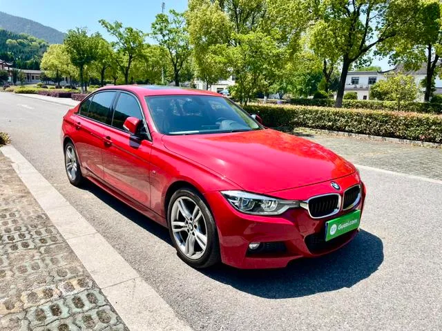 BMW 3 Series 2017 320Li M Спортивный экстерьер фото 3