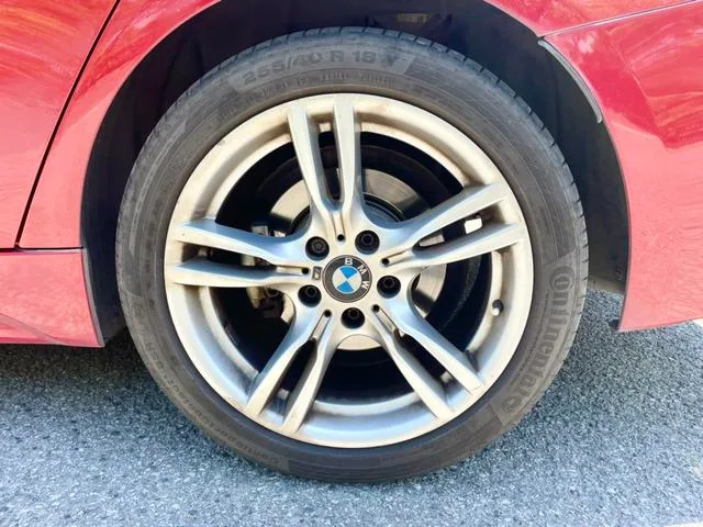 BMW 3 Series 2017 320Li M Спортивный интерьер фото 15