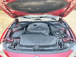 BMW 3 Series 2017 320Li M Спортивный интерьер фото 18
