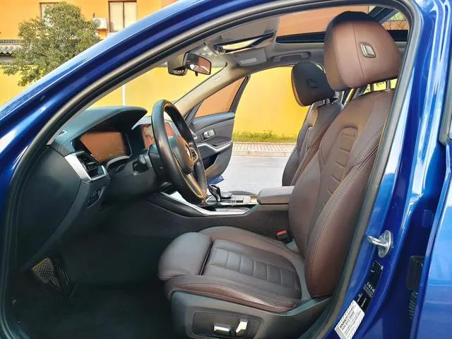 BMW 3 Series 2020 320Li M Ensemble de sport extérieur photo 4 BMW 3 Series 2020 320Li M Ensemble de sport extérieur photo 4