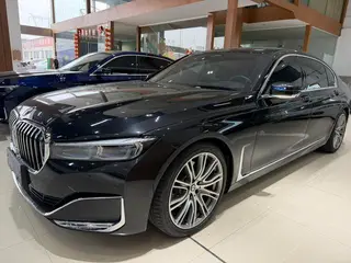 BMW 7 Series 2021 740Li xDrive Type administratif Ensemble de luxe extérieur photo 1 BMW 7 Series 2021 740Li xDrive Type administratif Ensemble de luxe extérieur photo 1