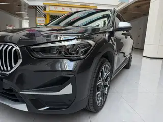 BMW X1 2021 xDrive25Li Premium Class exterior photo 7