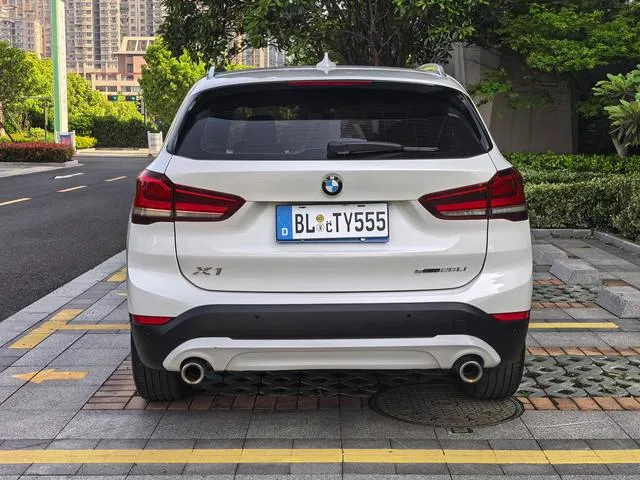 BMW X1 2021 sDrive25Li Leading Type exterior photo 5