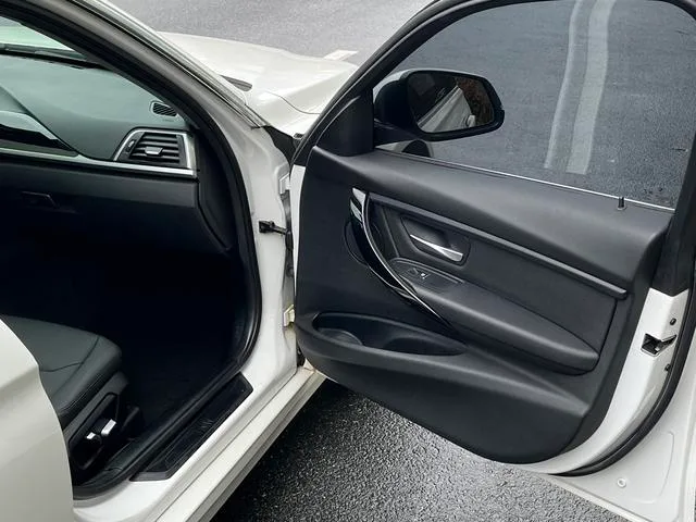 BMW 3 Series 2017 320Li Style tendance extérieur photo 10 BMW 3 Series 2017 320Li Style tendance extérieur photo 10