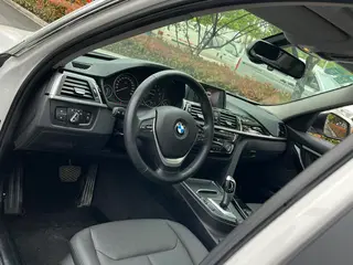 BMW 3 Series 2017 320Li Style tendance intérieur photo 13 BMW 3 Series 2017 320Li Style tendance intérieur photo 13