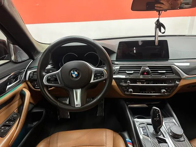 BMW 5 Series 2018 528Li Listing Special Edition exterior photo 4