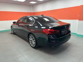 BMW 5 Series 2018 528Li Listing Special Edition interior photo 7