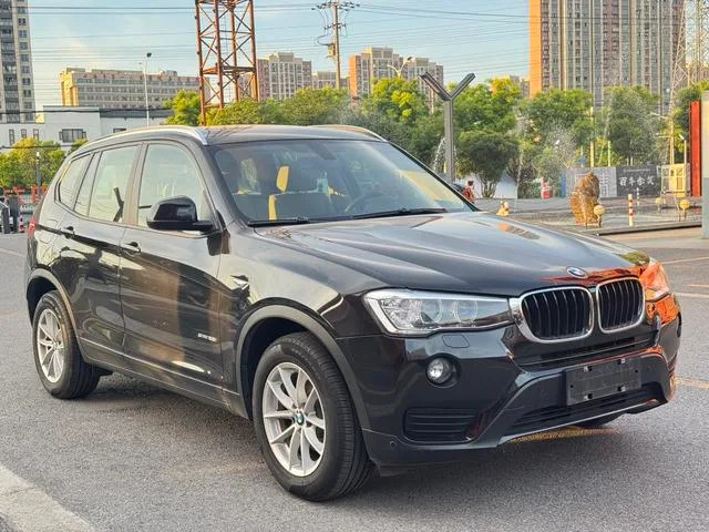 BMW X3 2016 sDrive20i exterior photo 3 BMW X3 2016 sDrive20i exterior photo 3