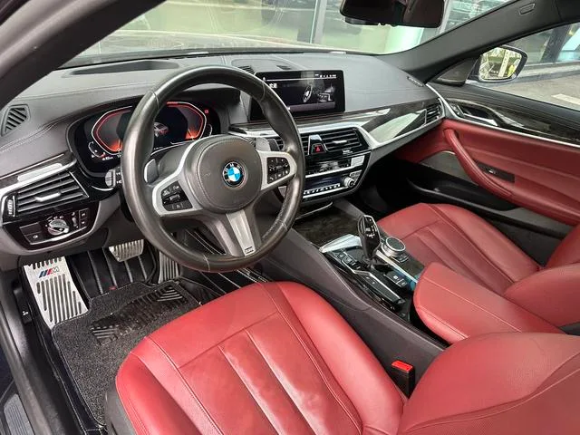 BMW 5 Series 2020 530Li Premium Class M Sports suit exterior photo 6