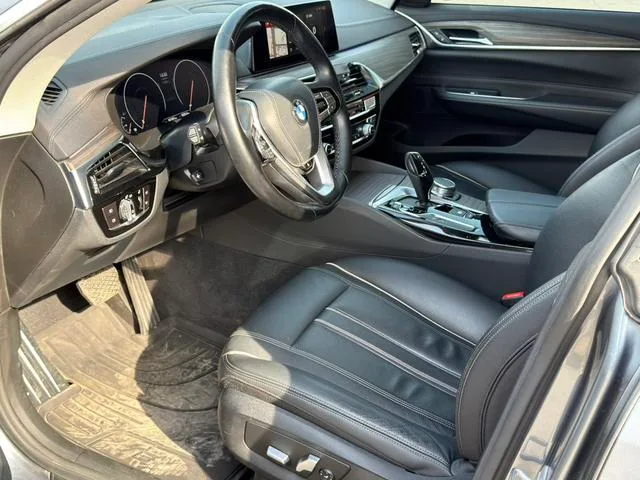 BMW 6 Series GT 2019 630i Luxury Design Set exterior photo 4 BMW 6 Series GT 2019 630i Luxury Design Set exterior photo 4